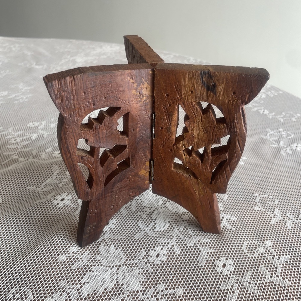 Vintage Hand Carved Wood 3 Leg Folding Mini Plant Book Stand Floral India